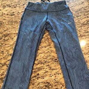 Nike running cropped Dri-fit leggings